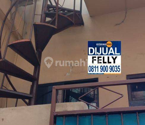 Dijual rumah di Jln Hidup baru 2