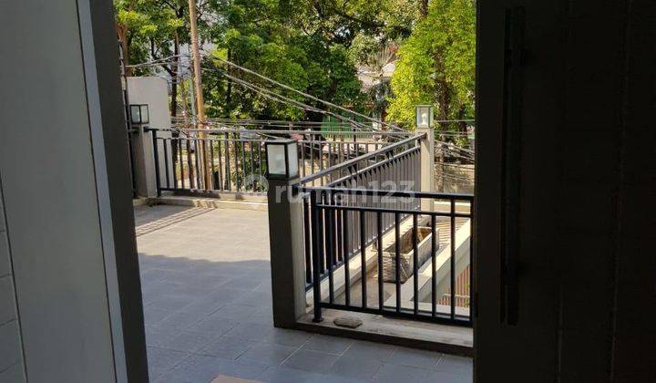 Disewakan Rumah Rajawali Selatan 2