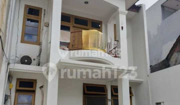 Dijual Rumah Gg Kelinci Pasar Baru