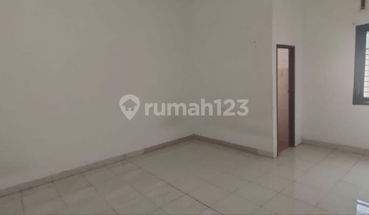 Rumah di Bukit Cimanggu City blok V Tanah Luas Harga Miring 2