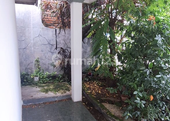 Cheap House Needs Renovation Great Location In Laladon Bogor City 2