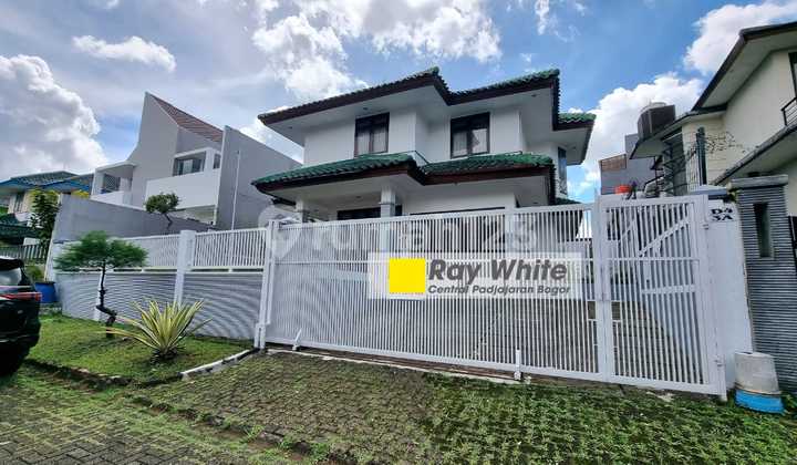 Rumah Siap Huni Di Danau Bogor Raya Lakeside Shm Bagus Bangunan Modern Dan Cantik Rumah Siap Huni Di Danau Bogor Raya Lakeside Shm Bagus Bangunan Modern Dan Cantik