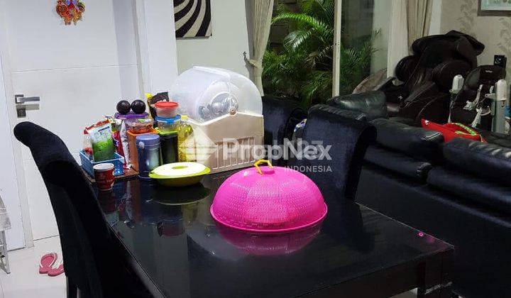 ruang makan dijual rumah minimalis forest mansion