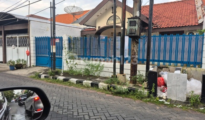 Disewakan Rumah Darmo Permai Selatan Gg V 1