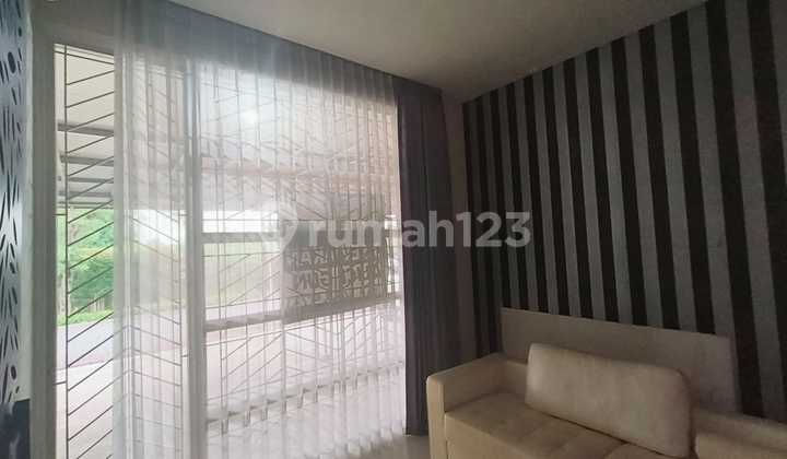 2 Lantai Rumah The Mansion Pakuwon Indah Nego Nego Bagus 2