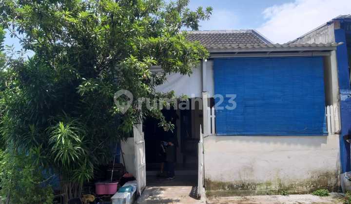 House in Cerme Indah, Gresik, Well-Maintained Building, Cheap Cheap 1