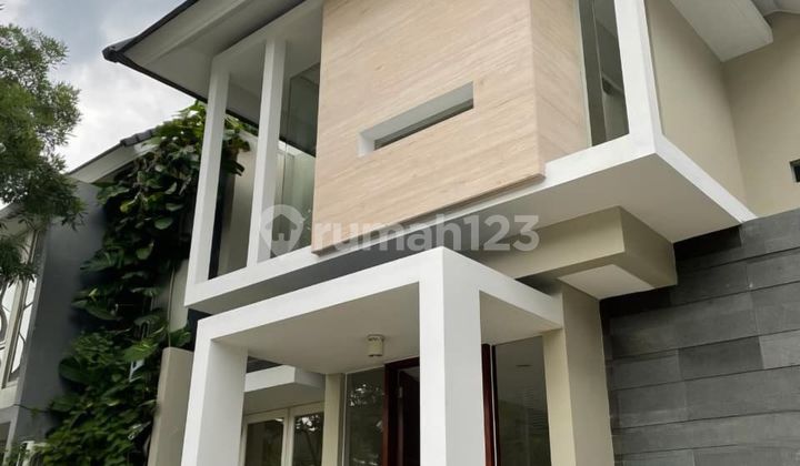 Rumah Citraland Somerset Minimalis 2 Lantai Dekat Pakuwon Graha Family 2
