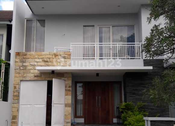 Rumah Bukit Palma Grandia Semi Furnish Surabaya Barat Strategis 