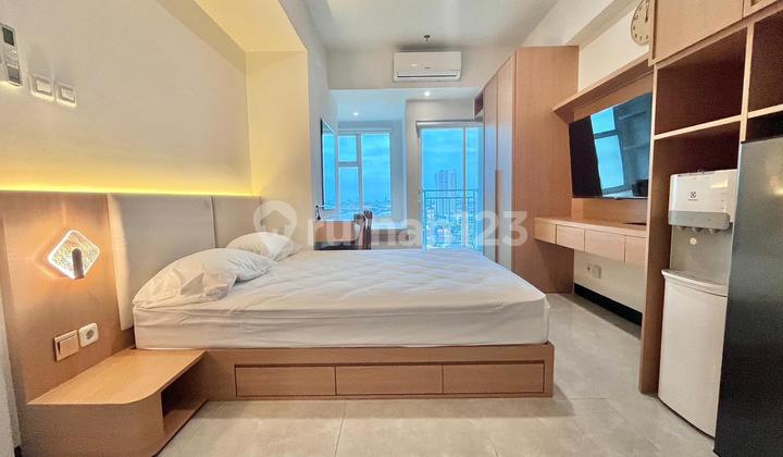 Apartment Westown View Type Studio Fully Interior Furnished