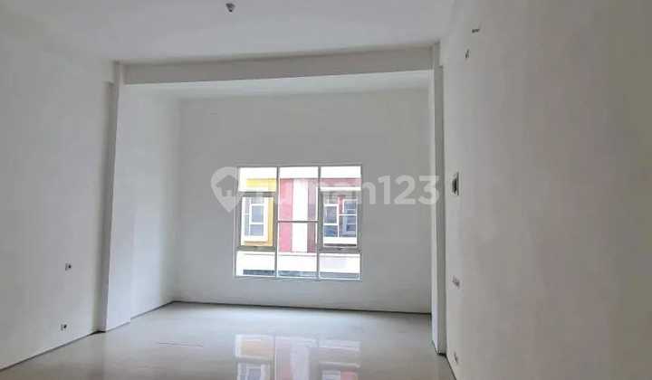 3-Story Shop House in City 9 Driyorejo Gresik, Next to Citraland Driyorejo