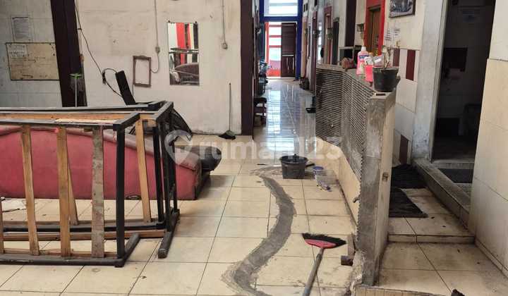 HARGA TERJUN PAYUNG Kos²an lokasi Raya Kutisari Utara Surabaya 