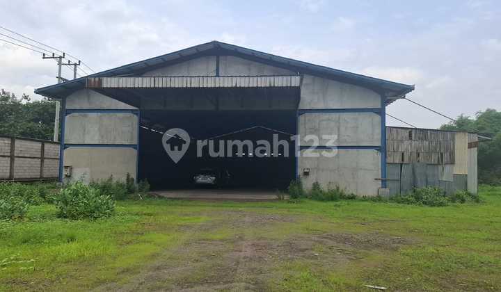 For Rent / Sale Ex Ngoro Factory Warehouse, Mojosari, Mojokerto Regency - 40 ft Container For Rent / Sale Ex Ngoro Factory Warehouse, Mojosari, Mojokerto Regency - 40 ft Container