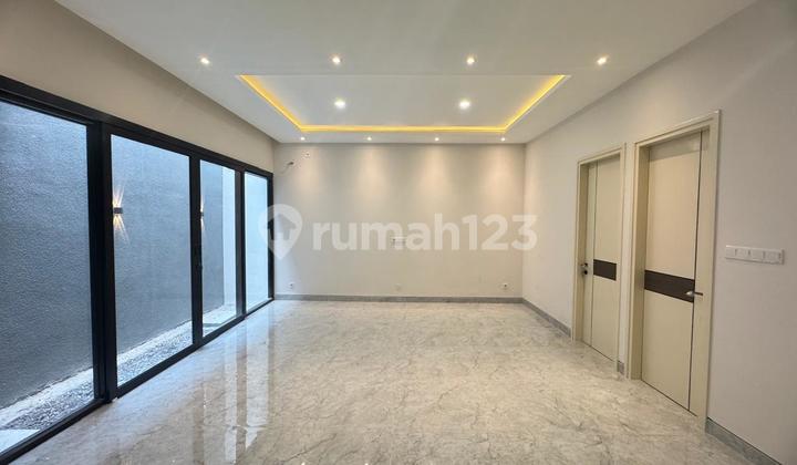 Gress Rumah di Citraland Woodland, Service Area Terpisah