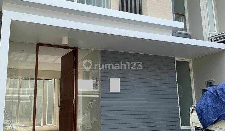 Rumah Northwest Pakr Type Arcazia Jalan Utama Citraland, Furnished Siap Huni  1