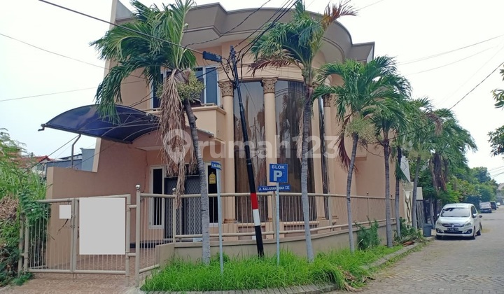 Rumah Villa Kalijudan Indah Lahan Ngantong di Surabaya Pusat Kota  1