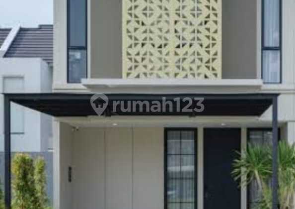 Rumah CitraLand The GreenLake ex Rumah Contoh Type Onega di Surabaya