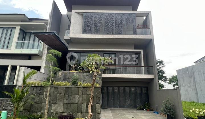 Rumah Waterfront Citraland Super Lux Baru 3 Lantai