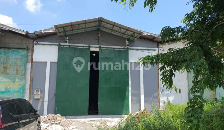 Gudang Romokalisari Siap Pakai Dekat Tol Gresik