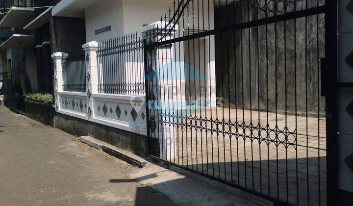 Jual Cepat Gedung 4 Lantai Pandaan Rumah Walet 1