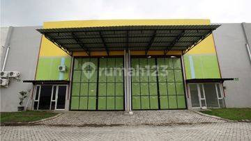 Warehouse for Rent with Safety and Lock in Sidoarjo Warehouse for Rent with Safety and Lock in Sidoarjo