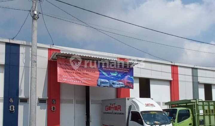 Gudang Baru Modern Tritan Hub Gedangan Sidoarjo