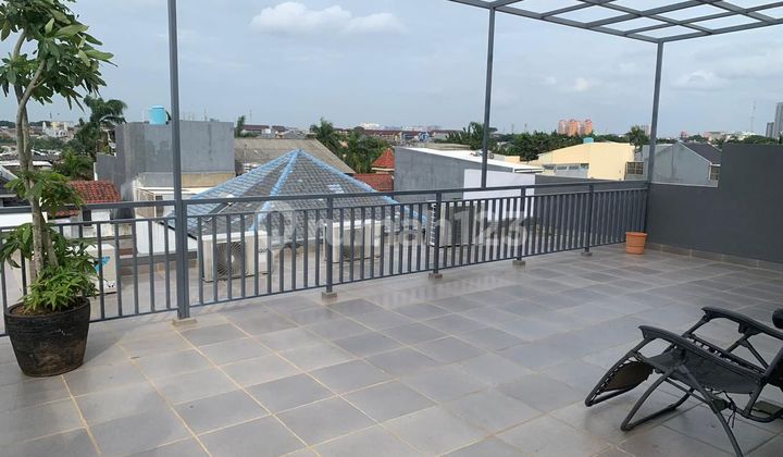 For Sale New Beautiful House in Taman Surya 3, Cengkareng 2