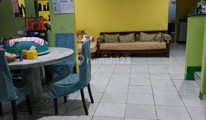 di jual rumah siap huni depan taman surya 5  1