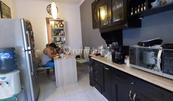 di jual rumah sangat rapi apik taman surya 5 pegadungan 2