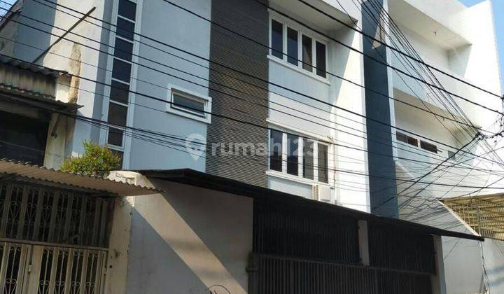 Rumah 3,5 Lantai Jalan Raya Tambora Kota 1