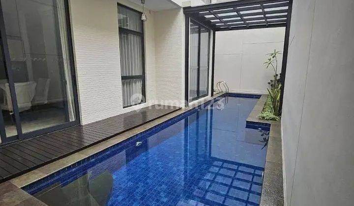 Rumah Nava Park Lancewood Bsd Kolam Renang 1