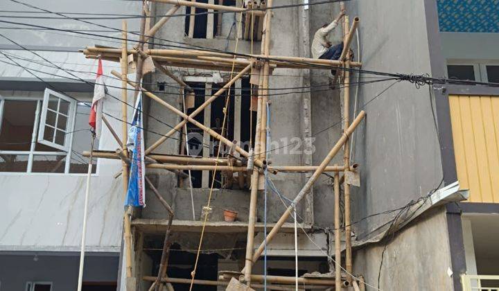 Palem Lestari Rumah Minimalis 3 Lantai Di Jual Segera