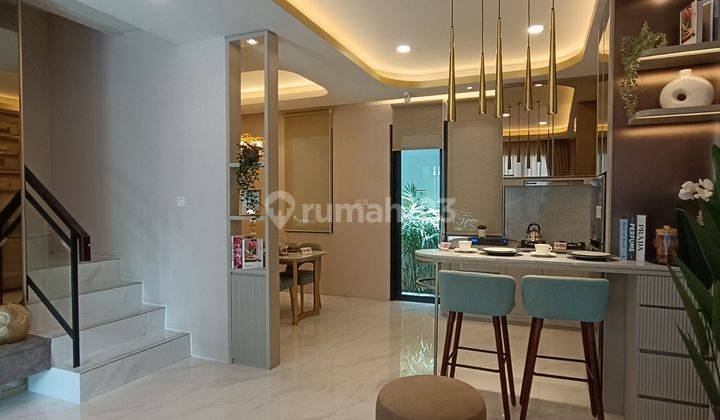 Rumah Citra 8 Lavia 3 Lantai Sangat Bagus Jakarta Barat 2