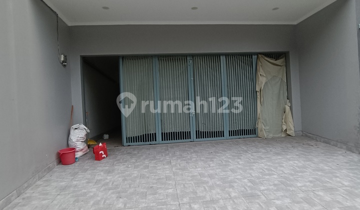 New House with Swimming Pool for Sale in Taman Surya 5 2