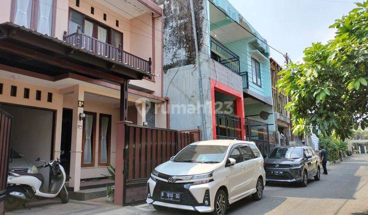 DIJUAL RUMAH SIAP HUNI DI JL KAKTUS MALANG  2