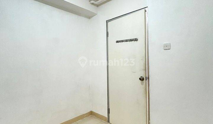 Apartemen Green Bay Pluit 2 BR Unfurnished Kedua Kamar Ada AC ! 2