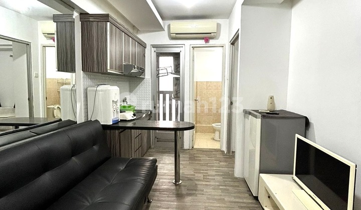 Green Bay Pluit Apartment 2 BR Fully Furnished Full Neat Parquet!