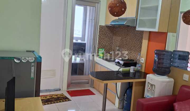 Green Bay Pluit Apartment 2 BR Fully Furnished Favorite Tower