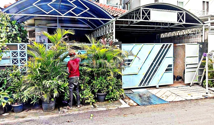 Rumah 2 Lantai Hanya 2 Menit Ke Stasiun Mrt Cipete 