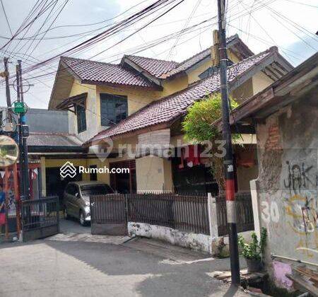 Rumah Hoek 2 Lantai Bebas Banjir di Pulo Gadung 2