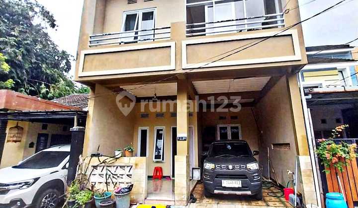 Rumah 2 Lantai Siap Huni Full Furnished, Dibawah Harga Pasaran Cibinong Rumah 2 Lantai Siap Huni Full Furnished, Dibawah Harga Pasaran Cibinong