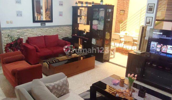 Rumah 2 Lantai Selangkah Ke Tip Top Rawamangun Jakarta-timur 1