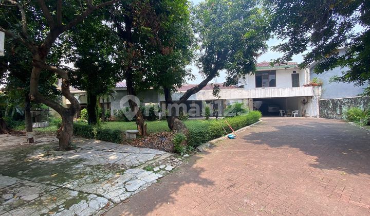 Dijual Rumah Luas Plus Mesjid di Cawang Jakarta Timur Rumah Dijual Rumah Luas Plus Mesjid di Cawang Jakarta Timur Rumah