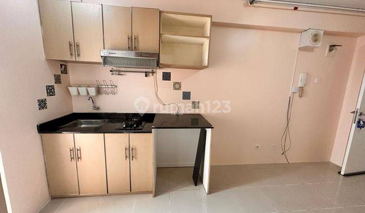 Jual Apartemen Sudah Renovasi Semi Furnished Bassura City Sertifikat SHM 2