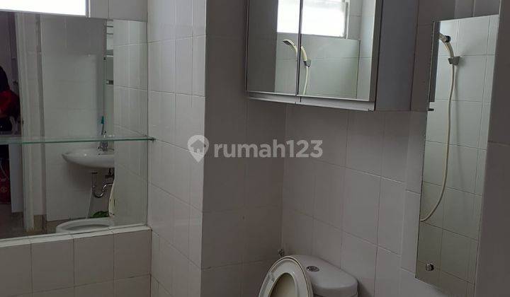 Sewa 3 BR Renove Jadi 2br Apartemen Bassura Lantai Sedang Tower E 2