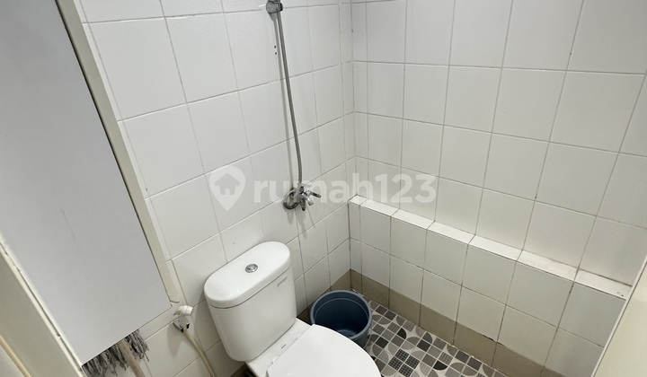 Dijual Apartemen 2 kamar Murah tower G dapat fullfurnish Dijual Apartemen 2 kamar Murah tower G dapat fullfurnish