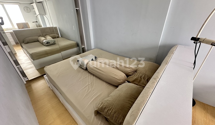 Rent a 1Br Apartment at Bassura Tower Edelwais in Basura City 2