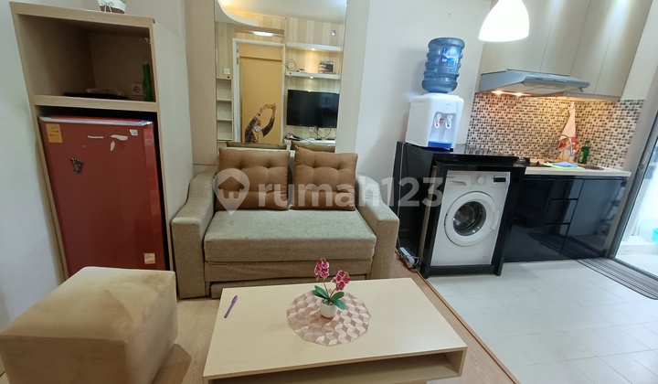For Rent 2BR Apartment Bassura Tower Flamboyan with complete washing machine Ready Basura For Rent 2BR Apartment Bassura Tower Flamboyan with complete washing machine Ready Basura