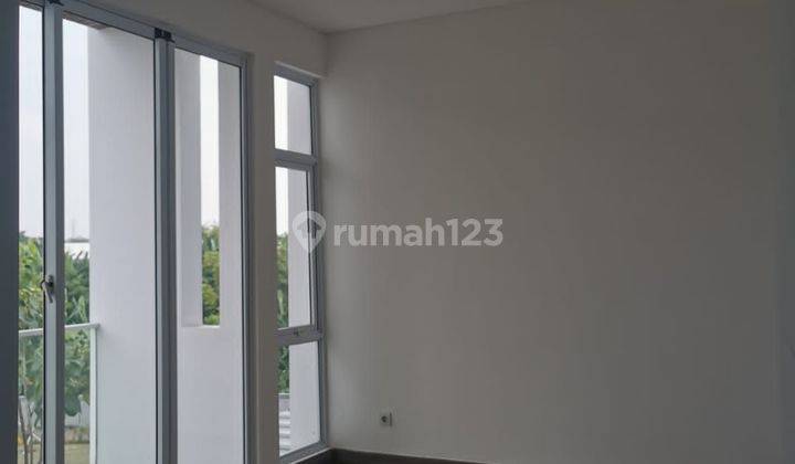 Rumah 2 Lantai Riviera Metland Puri 1