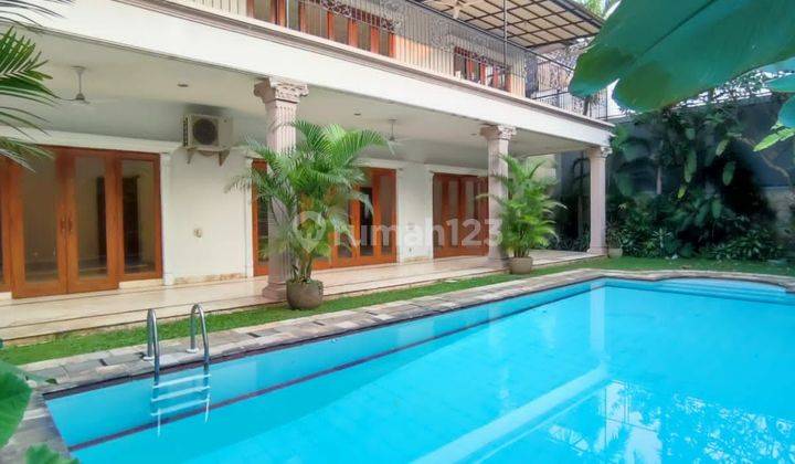 For Rent Luxury House With Spacious Garden at Ampera Jaksel 2