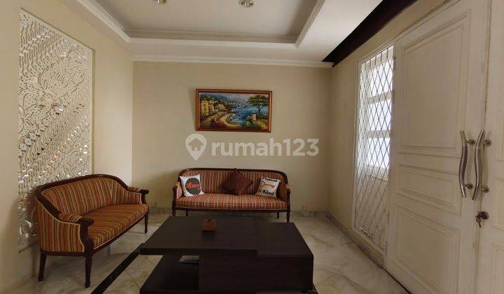 Disewakan Rumah Strategis (Furnished), Baru Selesai Renovasi di Menteng, Jakpus 2